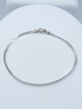 Vintage ITALY 925 Sterling Silver Herringbone Bracelet